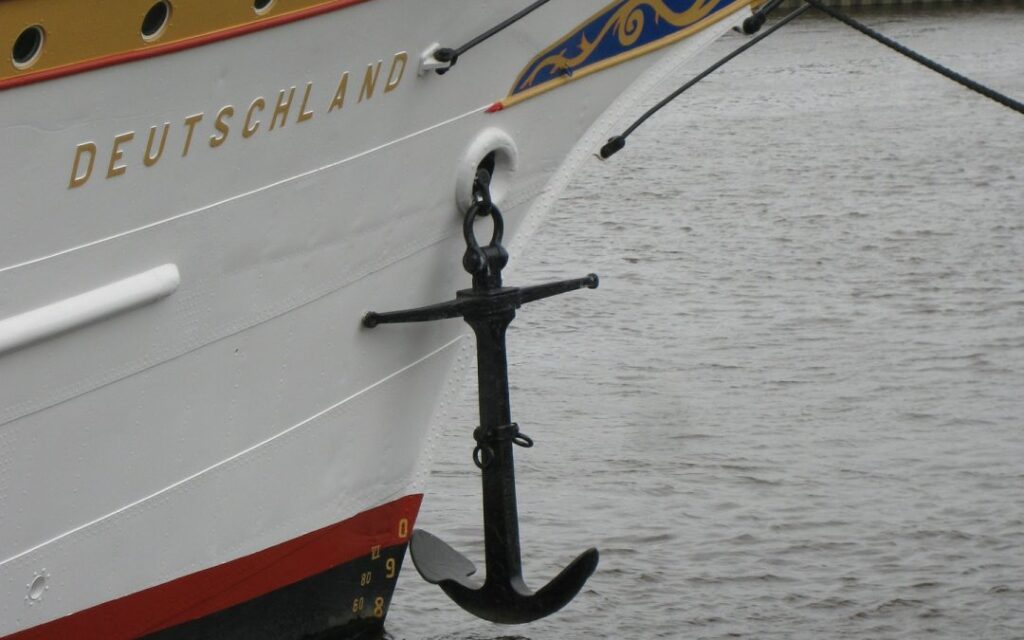 Boat docking skills and Anchoring Tips, Boat Lessons